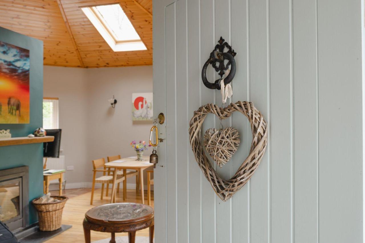 Ferienwohnung The Old Rectory Donard Dun Ard Exterior foto